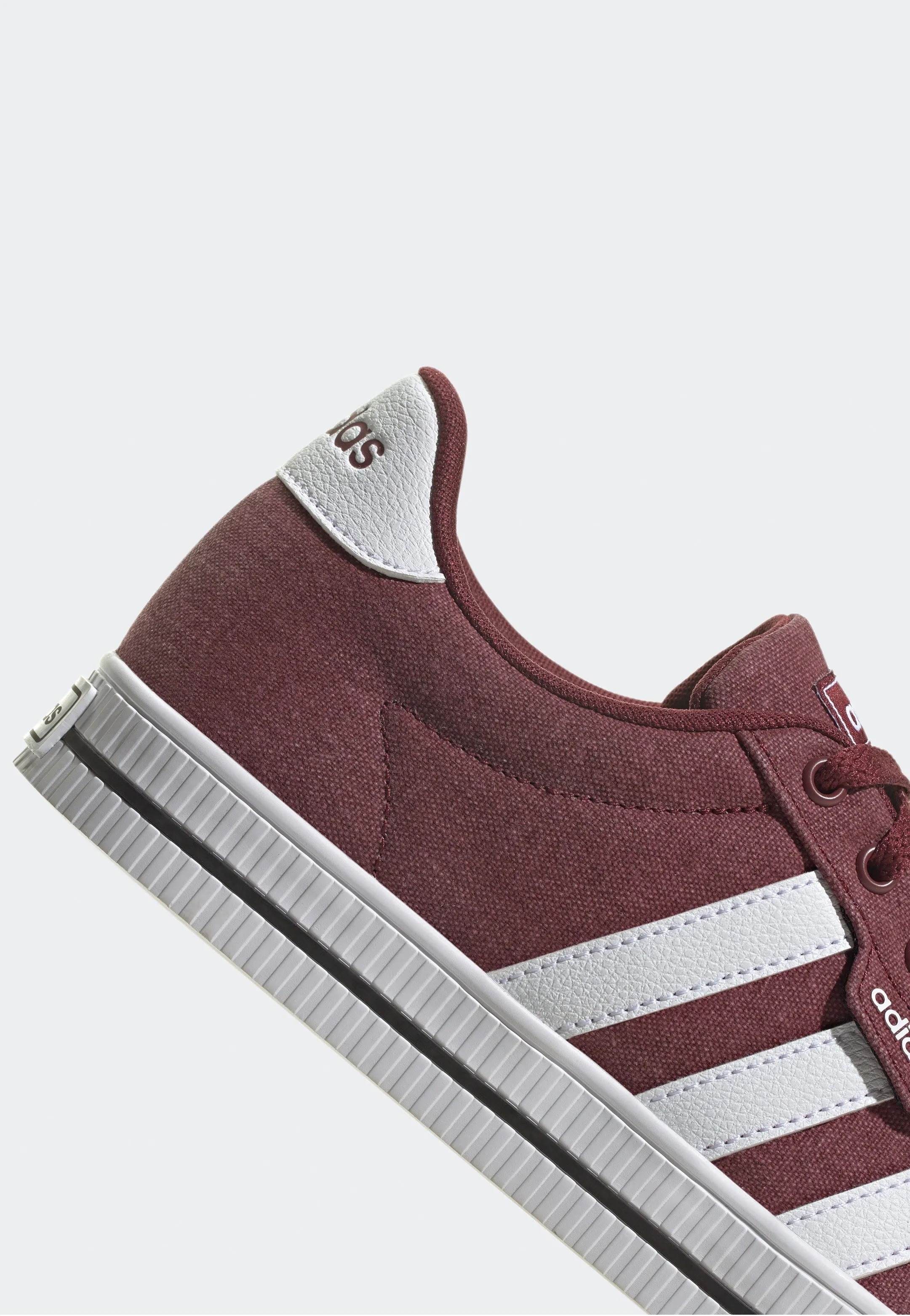 Adidas - Daily 3.0 Shared/Ftwwht/Cblack - Shoes