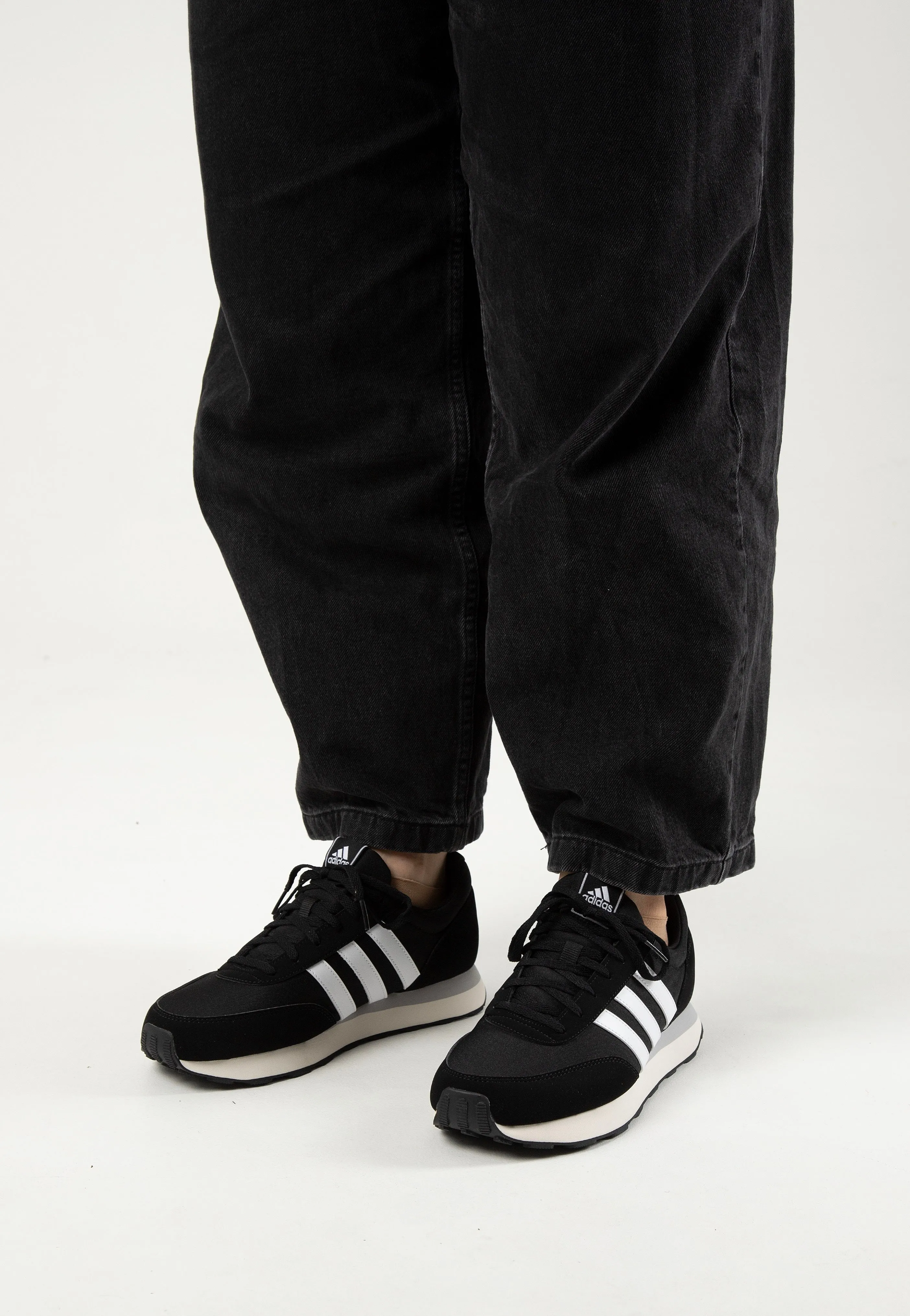 Adidas - Run 60S 3.0 Core Black/FTW White/Core White - Shoes