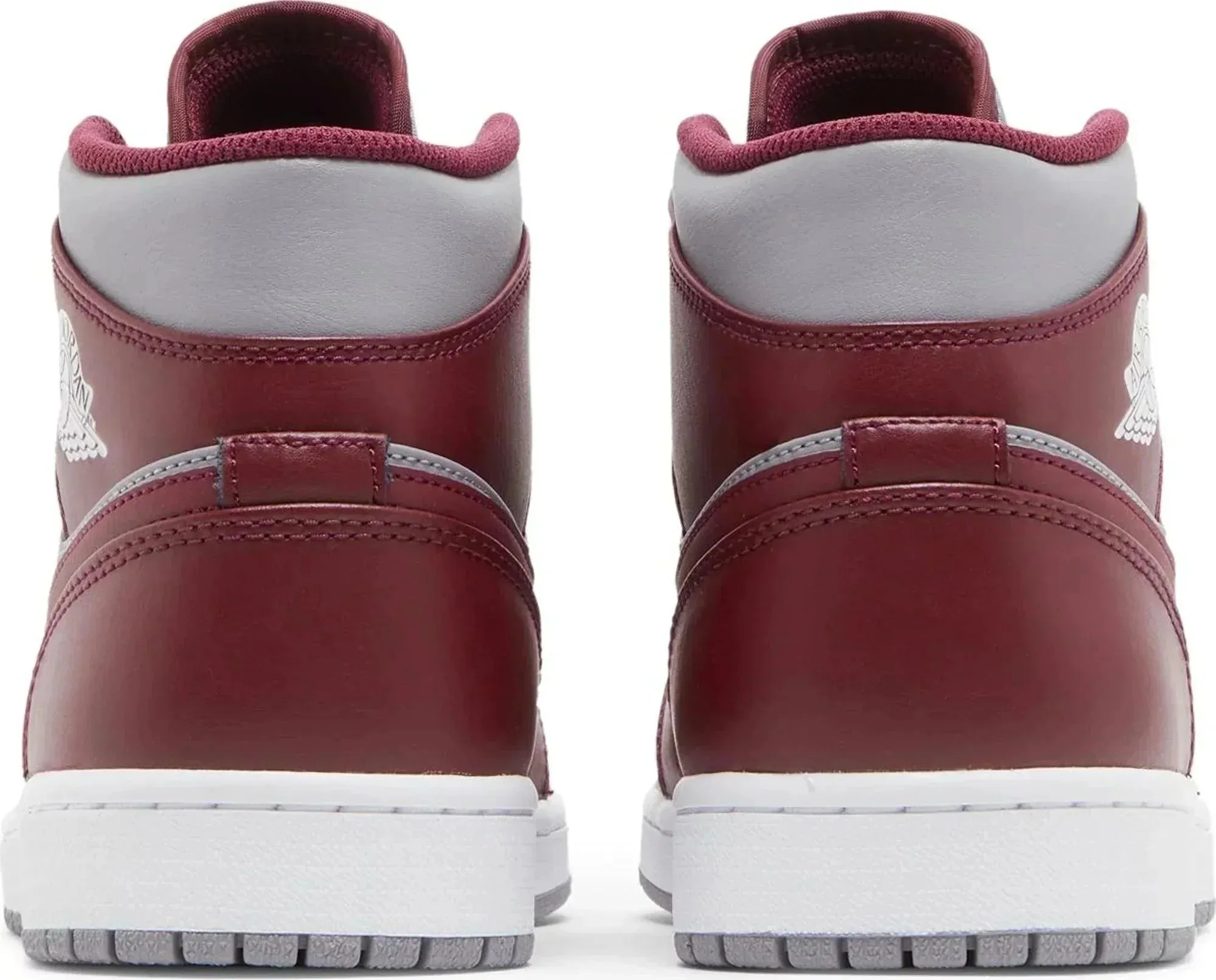 Air Jordan 1 Mid "Cherrywood Red"