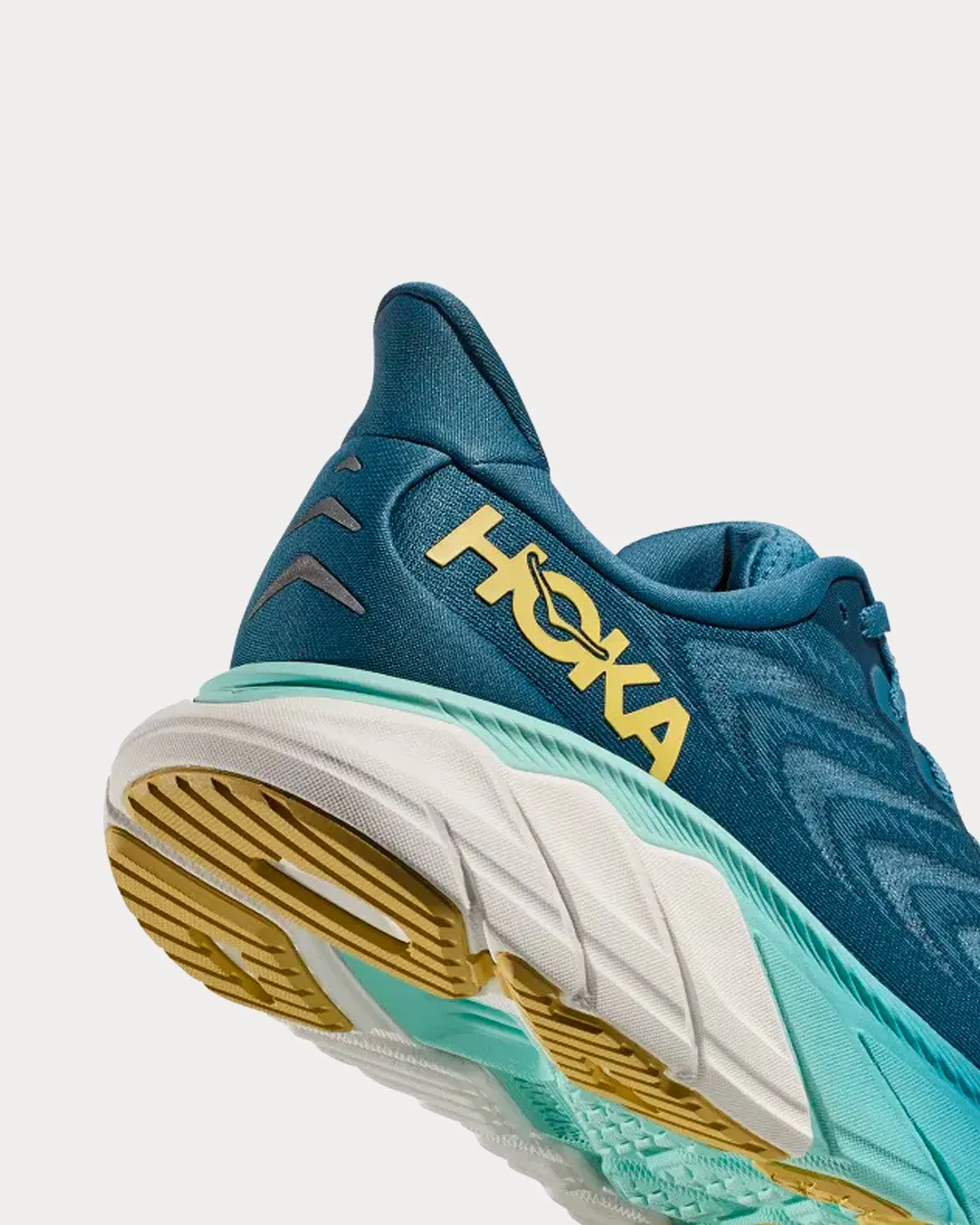 Arahi 6 Bluesteel / Sunlit Ocean Running Shoes