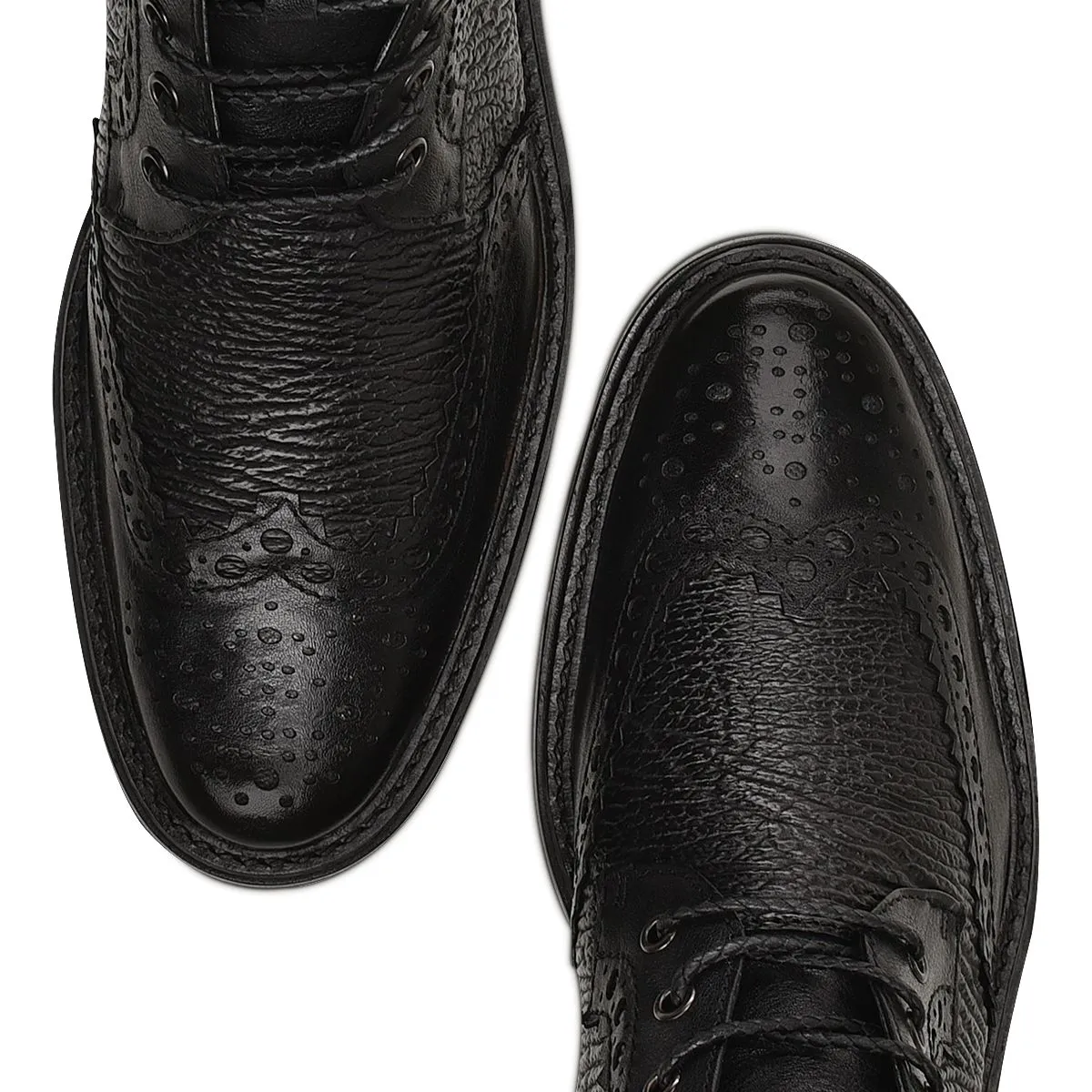 G94KRSK - Cuadra black casual vintage fashion shark ankle booties for men.