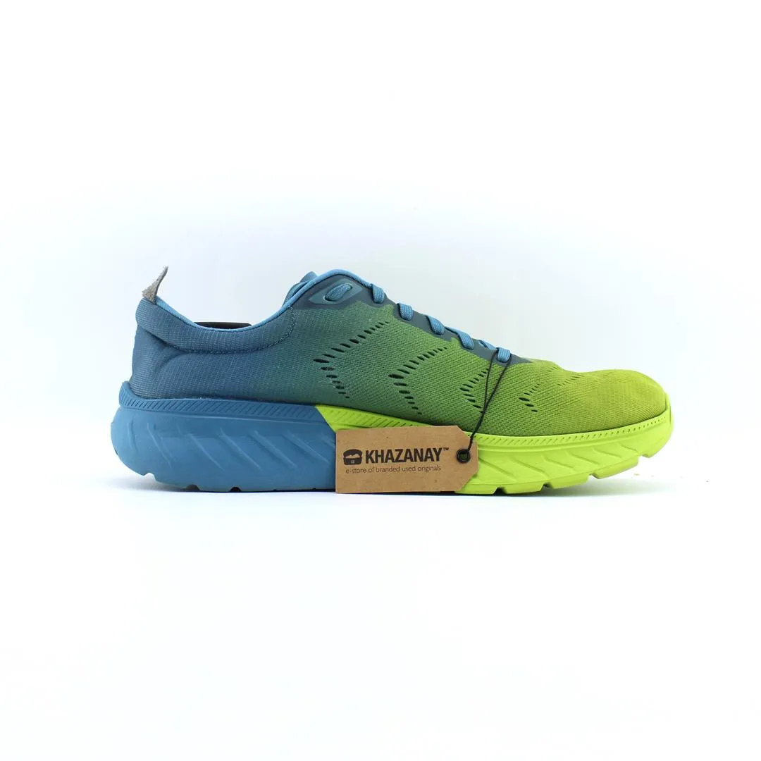 HOKA ONE ONE MACH 2