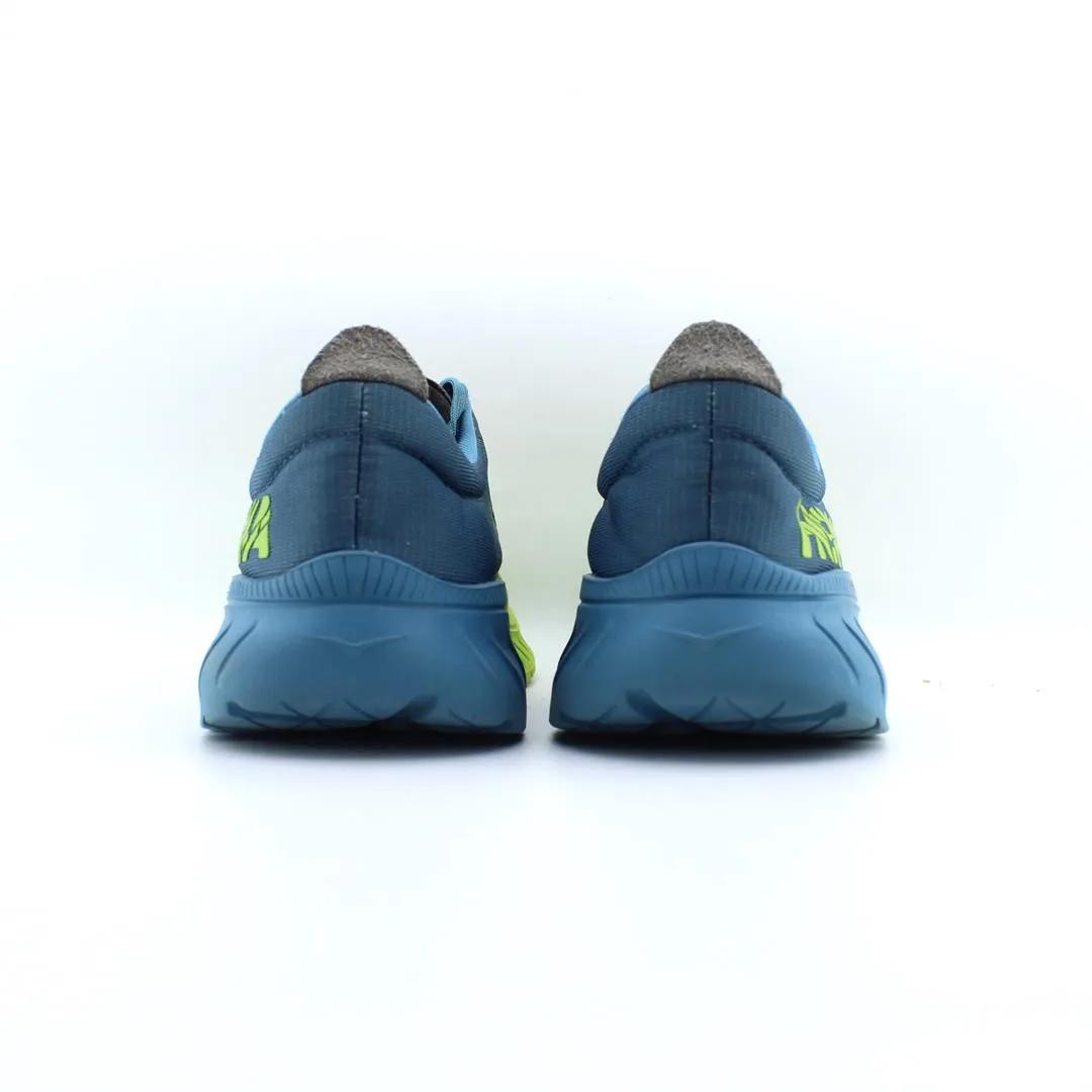 HOKA ONE ONE MACH 2