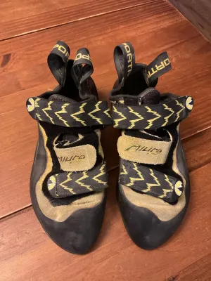 La Sportiva Muira Climbing Shoes Men's 6.5 / Women's 7.5
