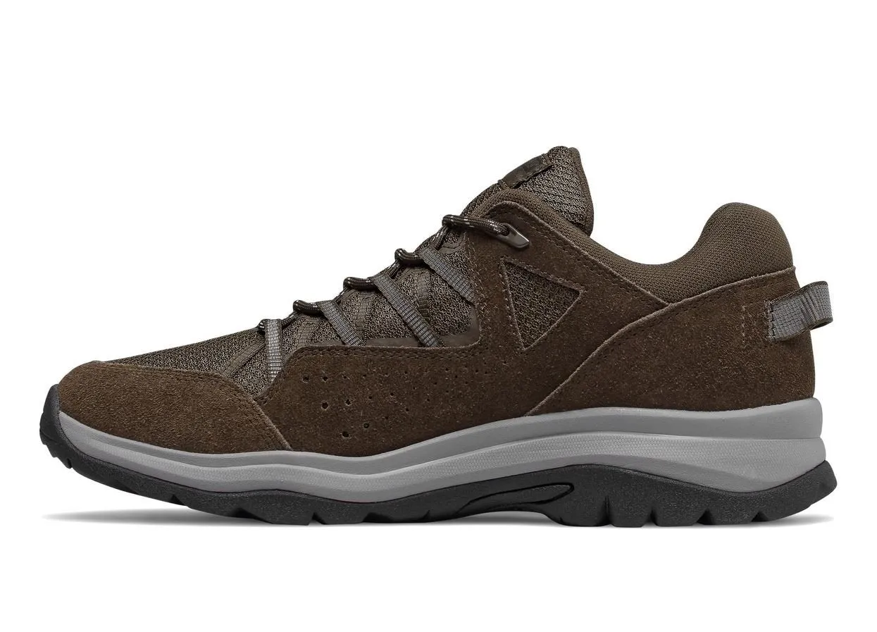 Mens Wide Fit New Balance MW669LC2 Brown Hiking Sneakers