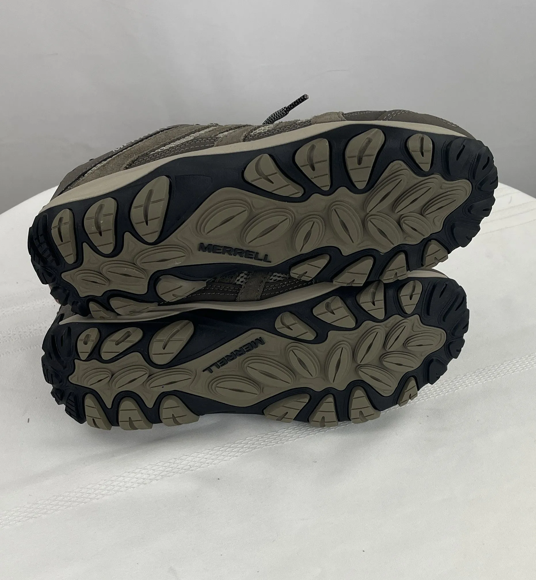 Merrell Women's Alverstone 2 Tan WP Hiking Athletic Shoes Size 9 NIB