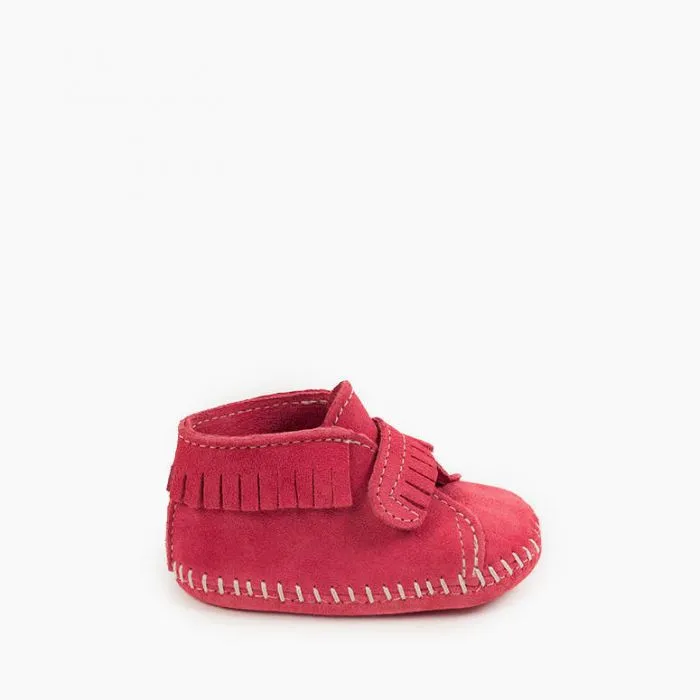 Minnetonka Infant's Front Strap Boot