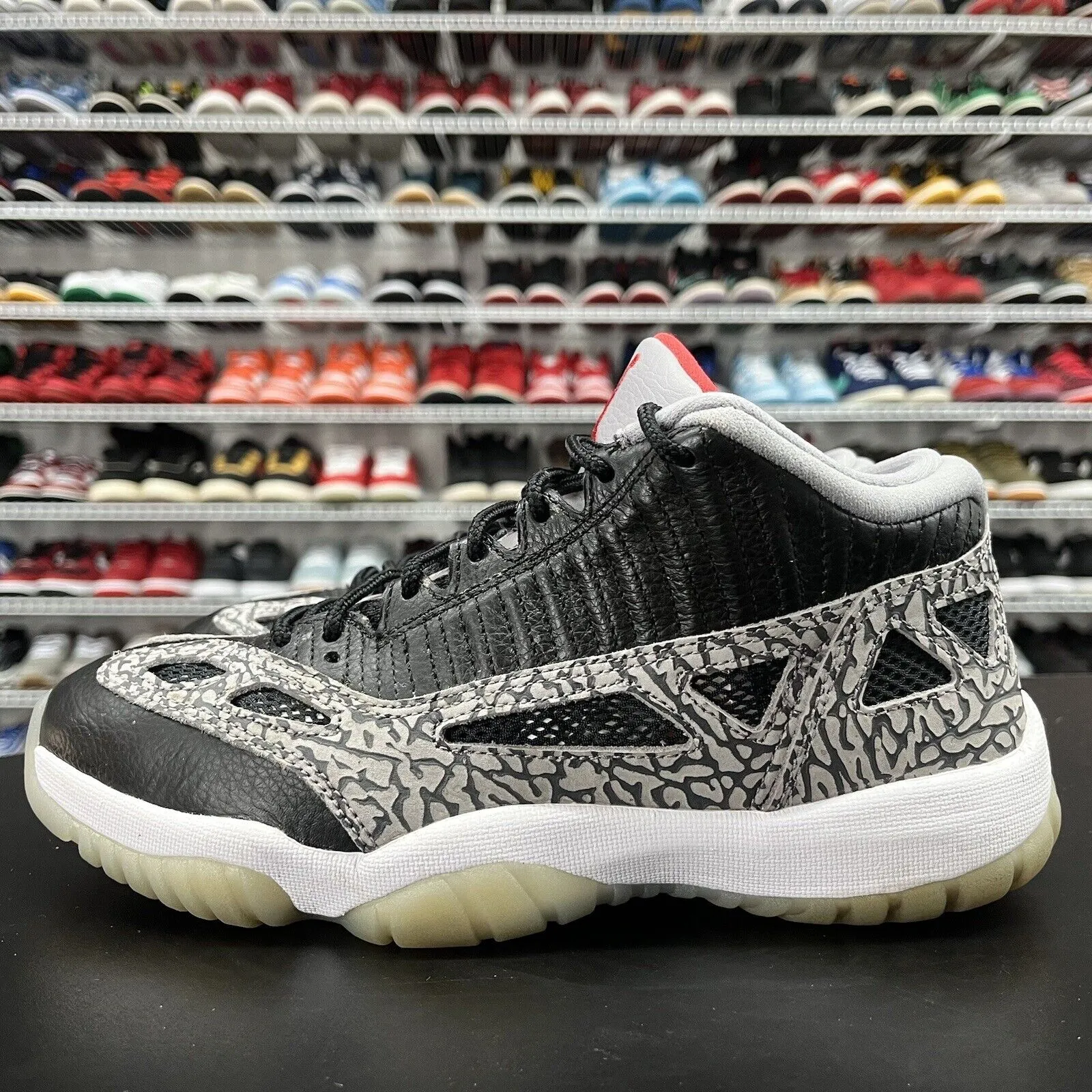 Nike Air Jordan 11 Retro Low IE Black Cement 919712-006 Men's Size 8