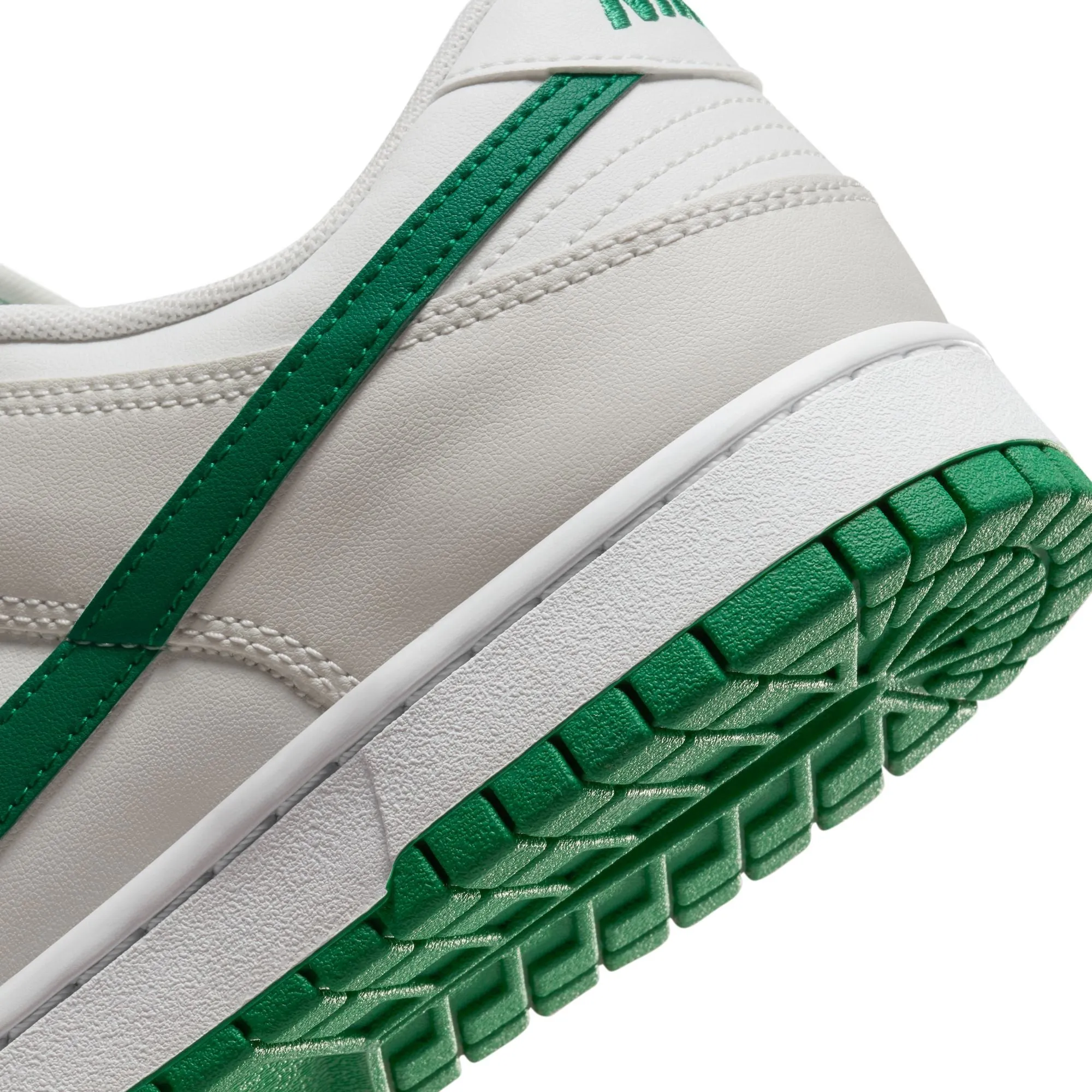 Nike Dunk Low Retro Malachite