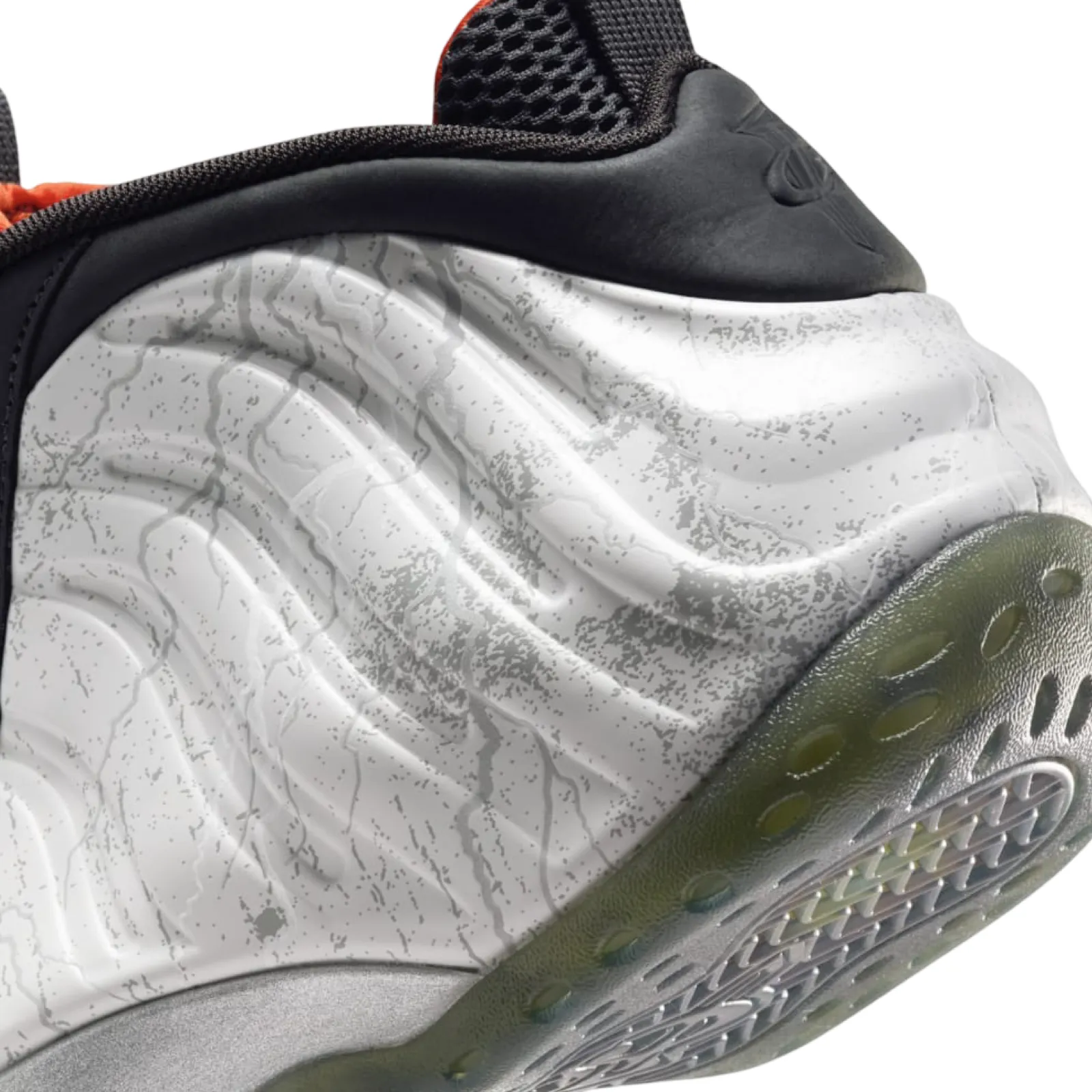 Nike Foamposite Tekken 8 Jin Kazama Photon Dust Metallic Dark Grey Off Noir