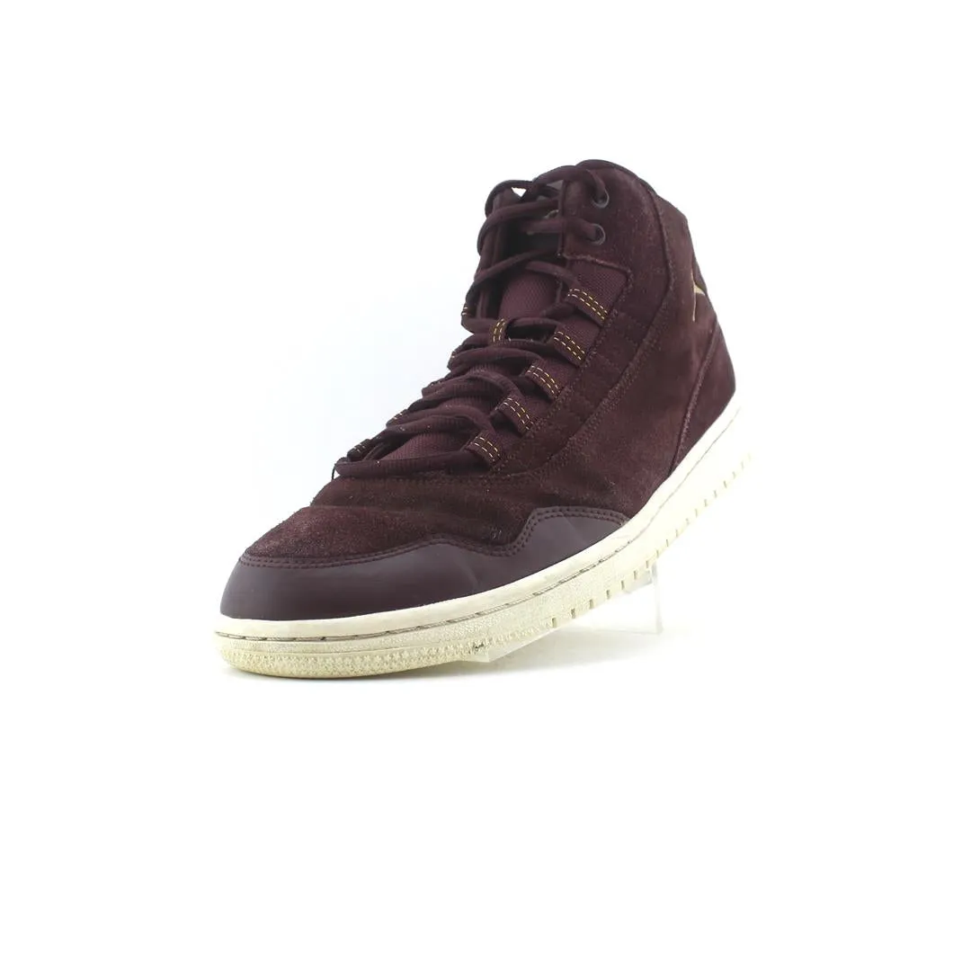 NIKE JORDON