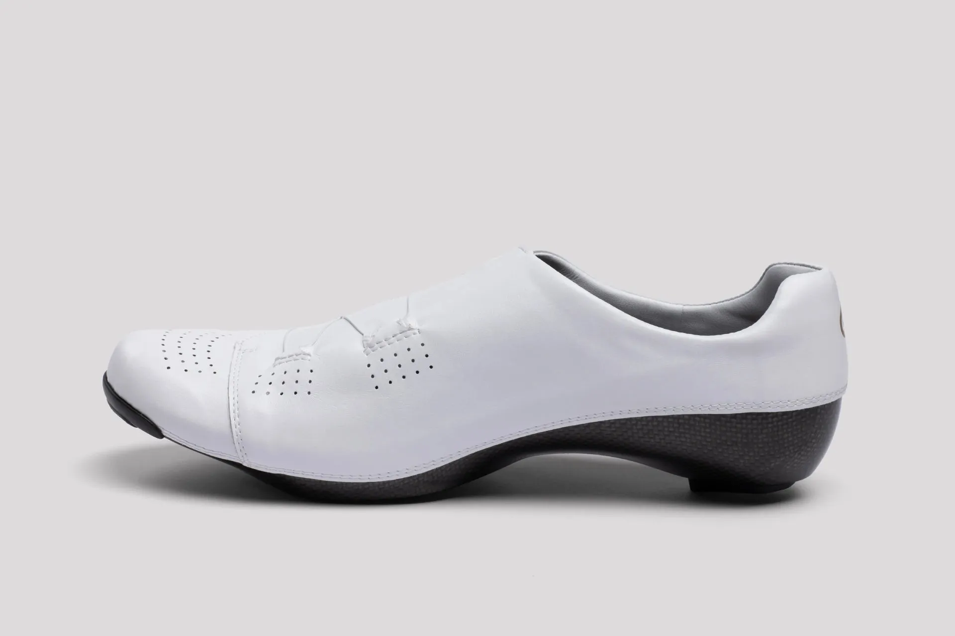Nimbl Exceed Ultimate Glide Road Shoes - White/Gold