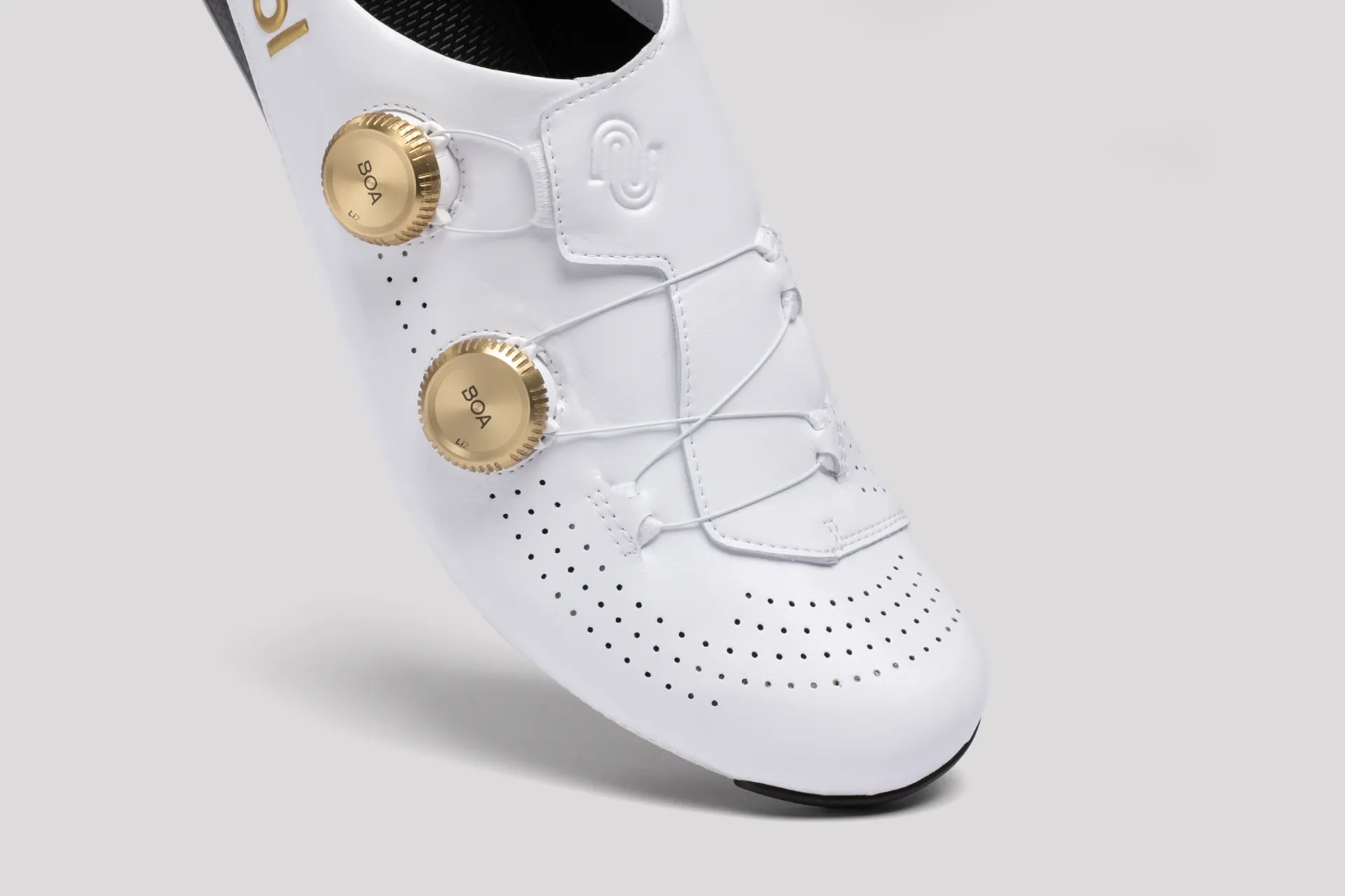 Nimbl Exceed Ultimate Glide Road Shoes - White/Gold