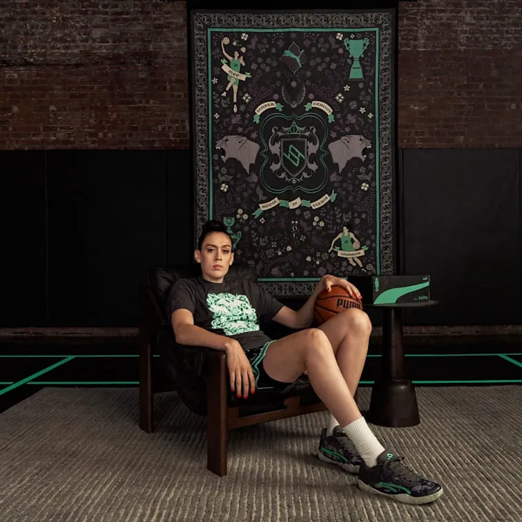 PUMA STEWIE x HARRY POTTER™ Stewie 3 Basketball Shoes
