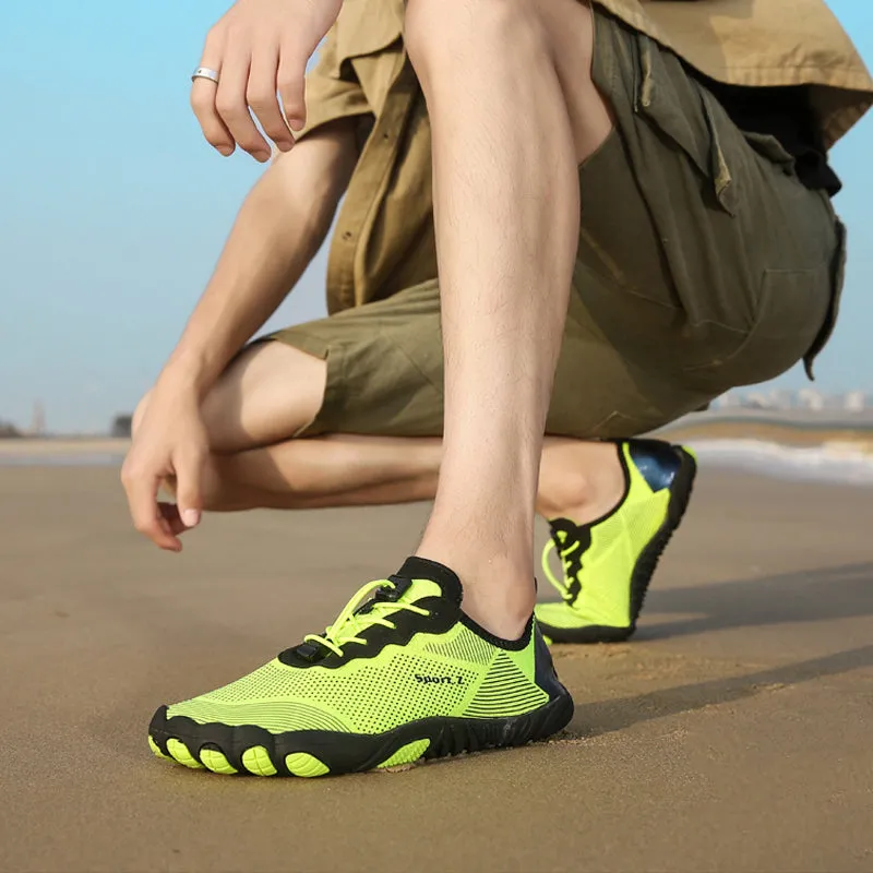 Quick-drying sneakers for beach and water sports