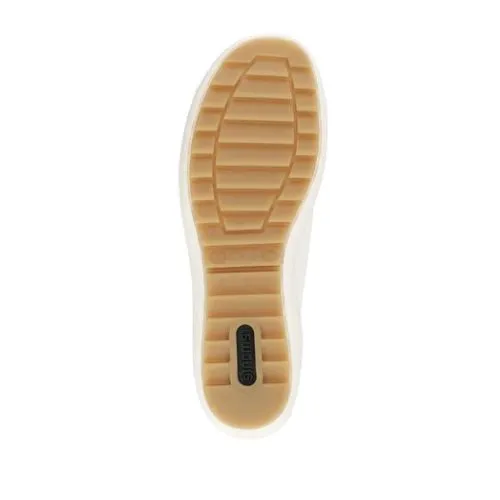 R1432 Lace-Up Sneaker