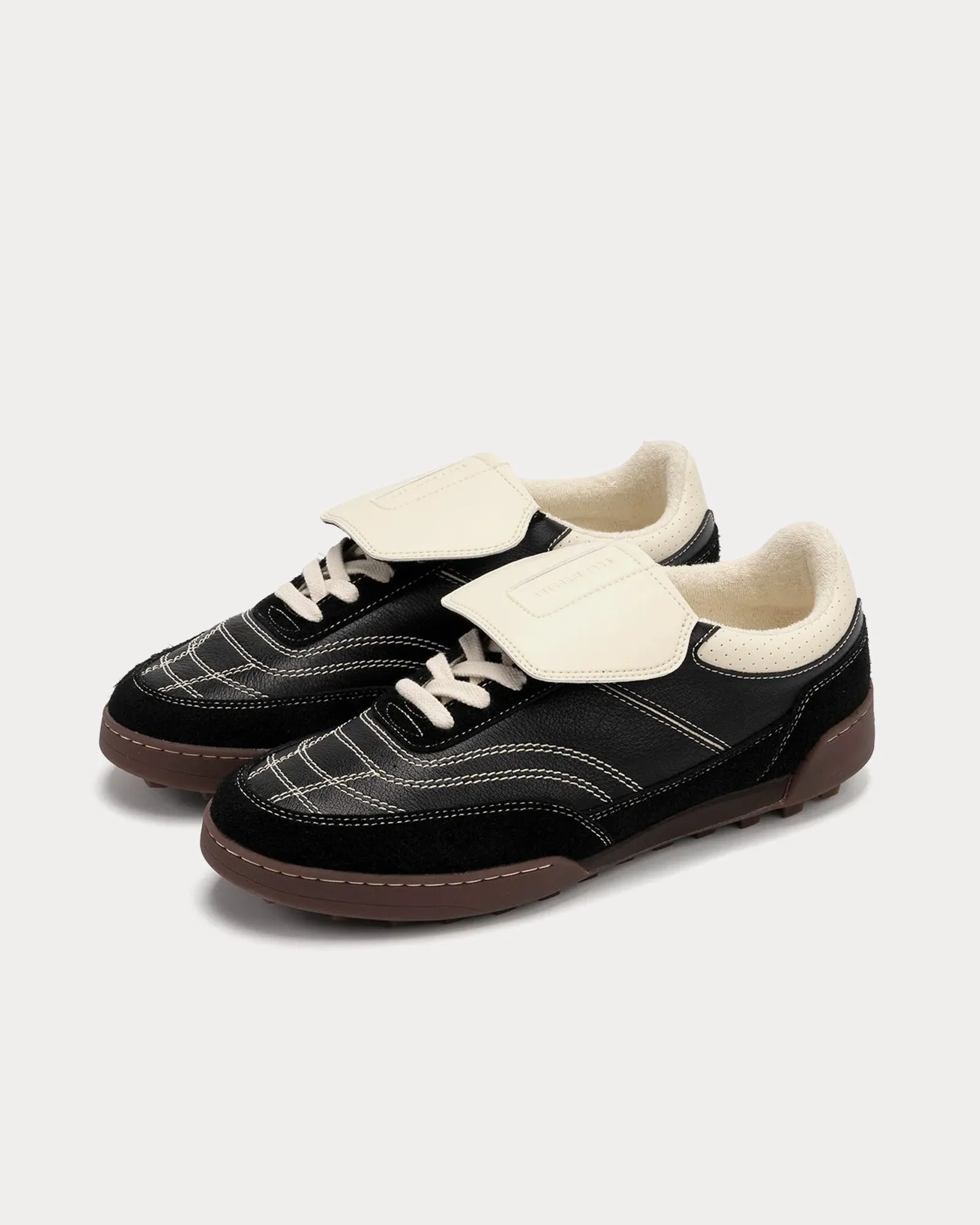 Soccer Anthracite / Antique White Low Top Sneakers