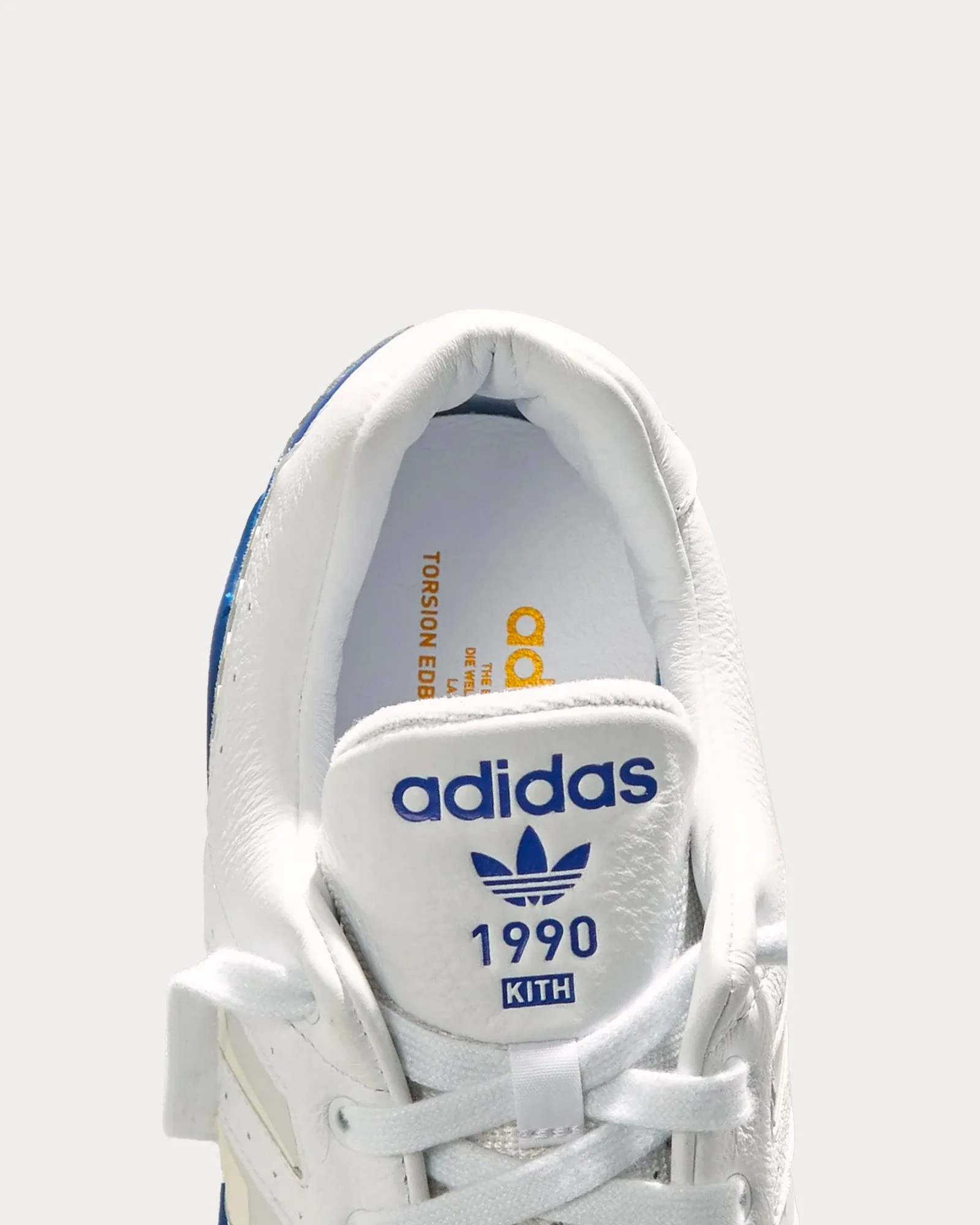 Torsion Edberg Comp Crystal White / Royal Low Top Sneakers
