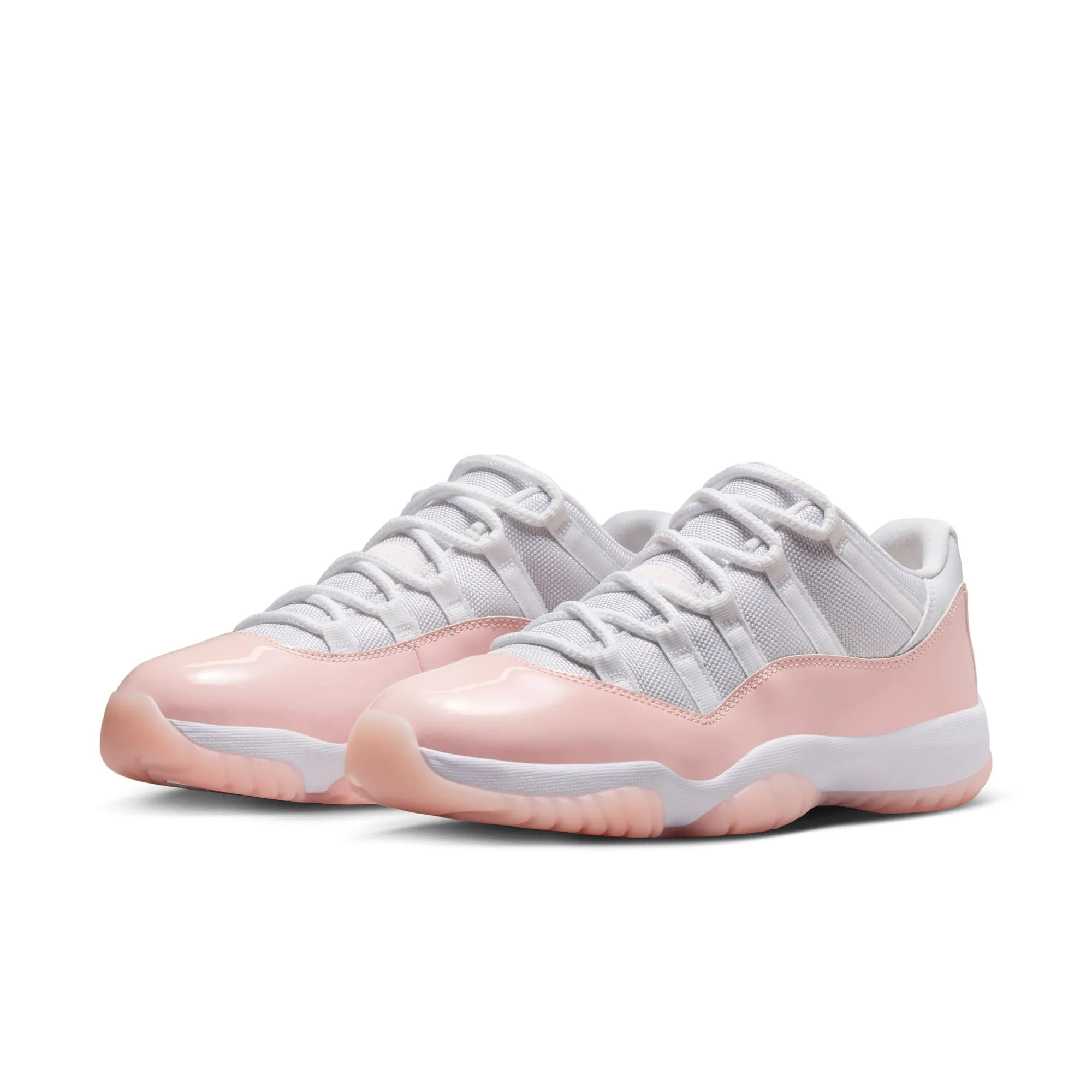 WMNS Nike Air Jordan 11 Retro Low
