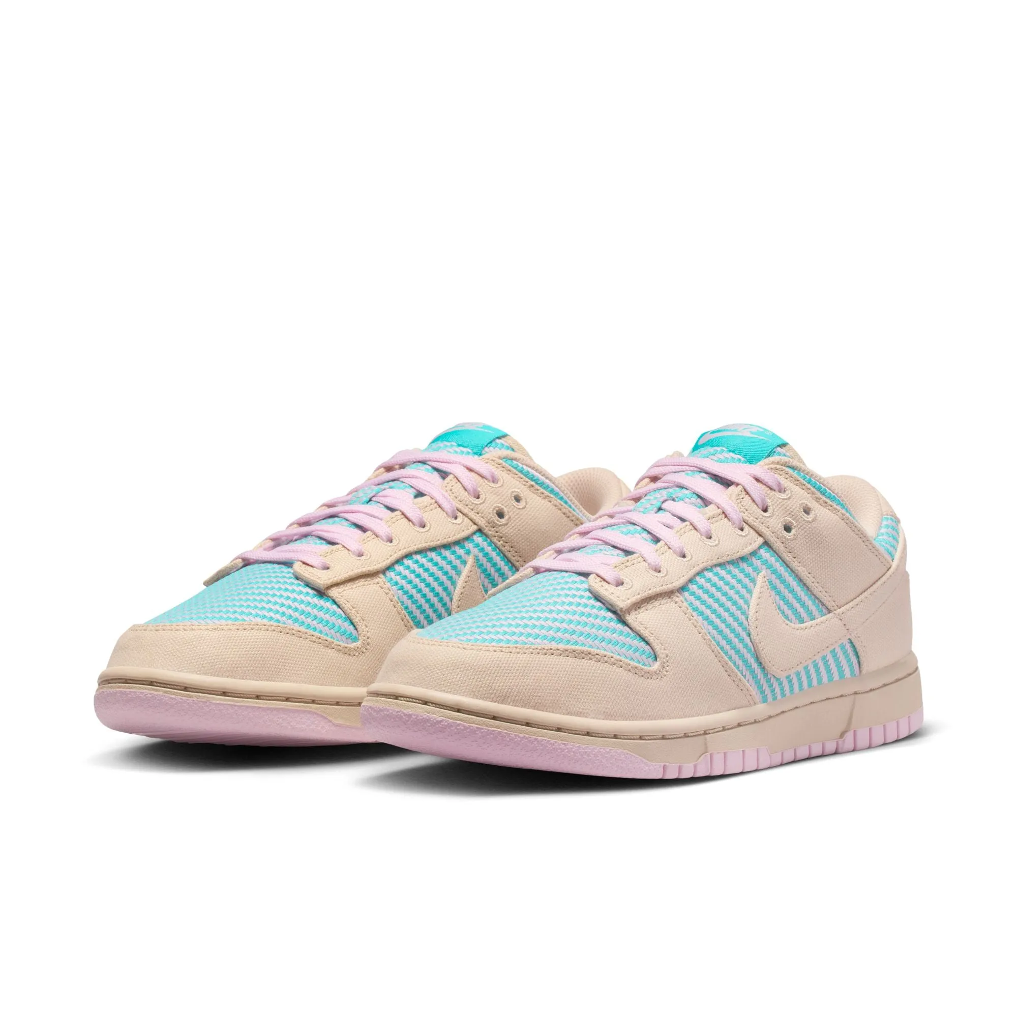 WMNS Nike Dunk Low Heat Wave