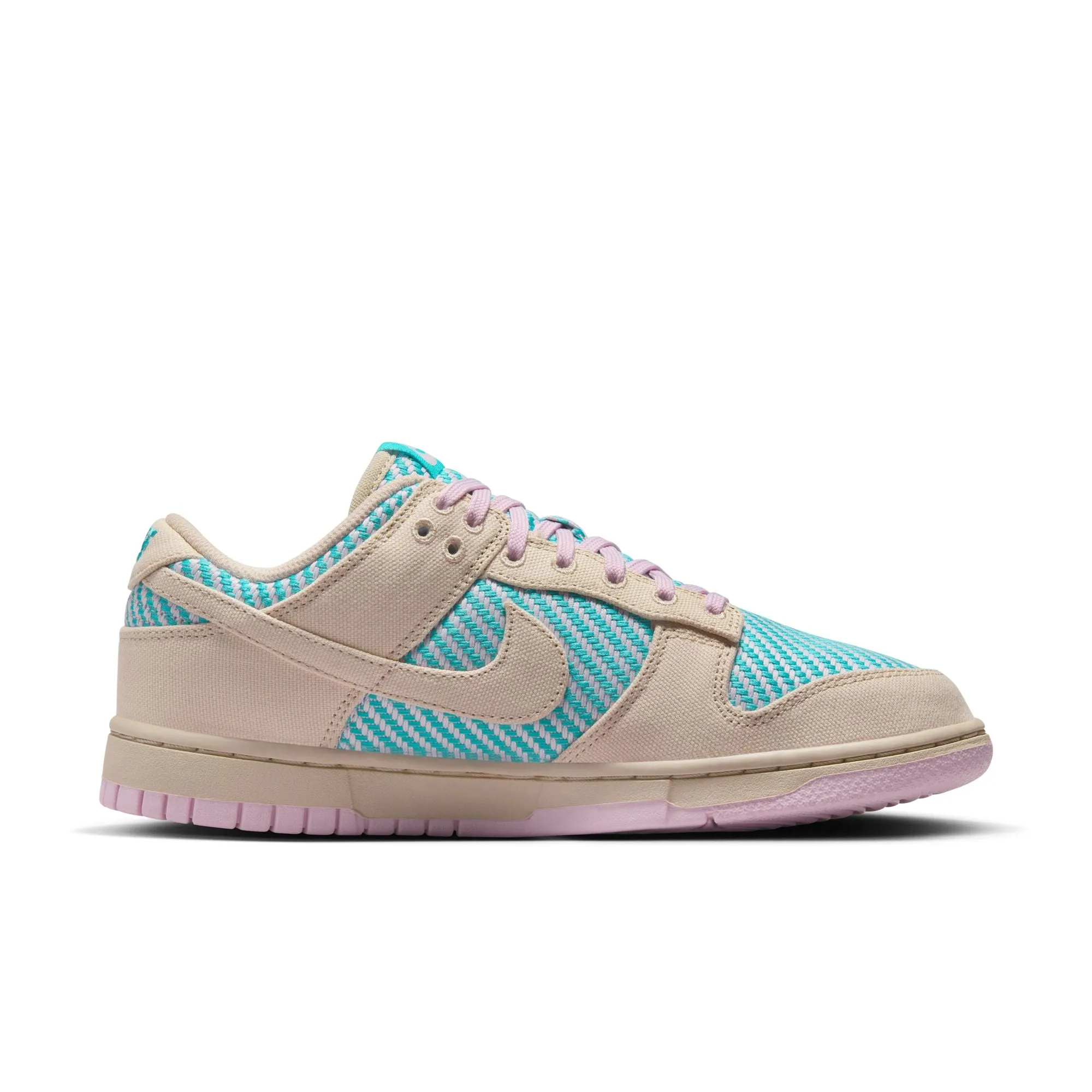WMNS Nike Dunk Low Heat Wave