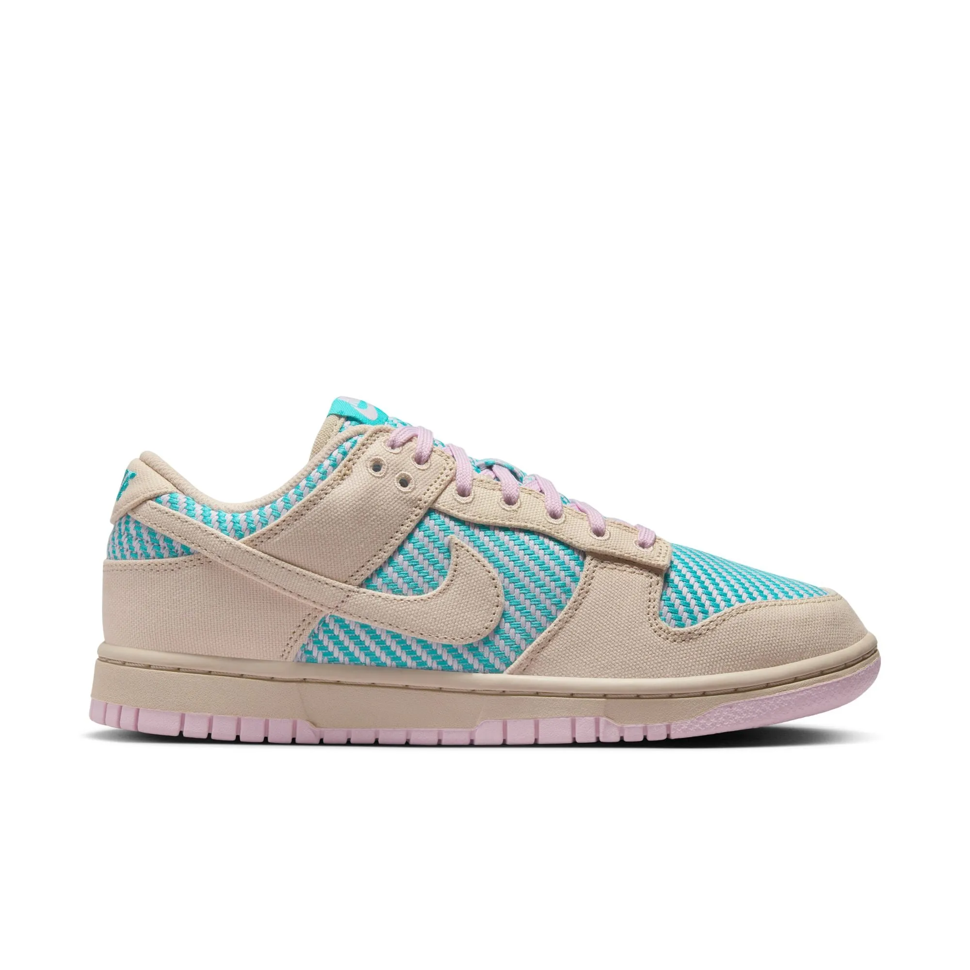 WMNS Nike Dunk Low Heat Wave