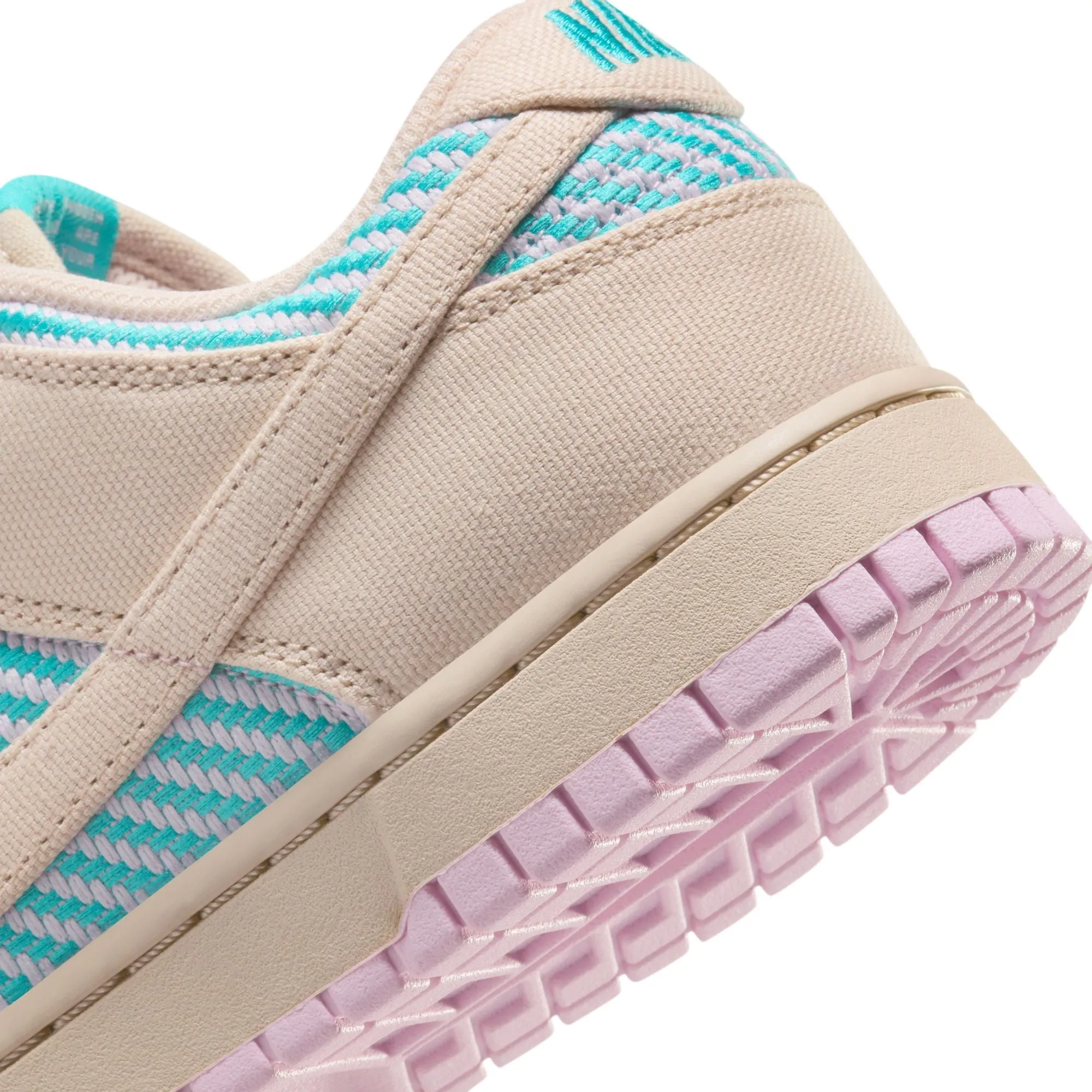 WMNS Nike Dunk Low Heat Wave