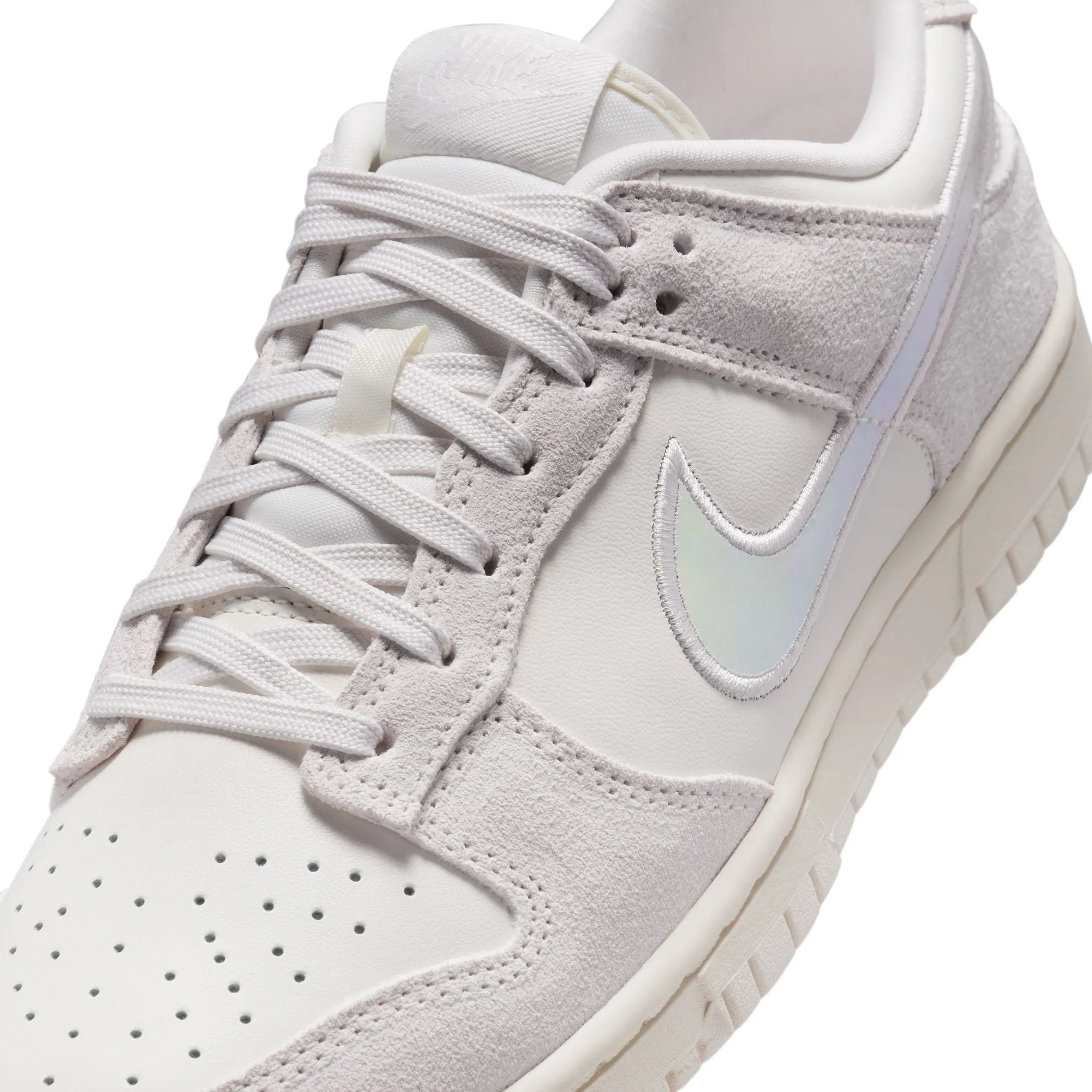 WMNS Nike Dunk Low Iridescent