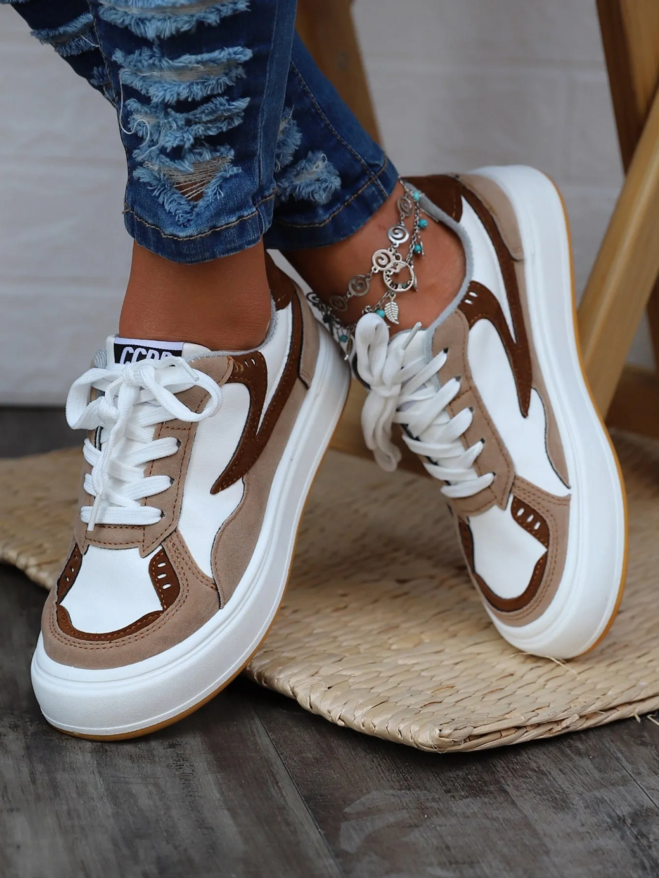 Women Colorblock Lace-up Front Casual Shoes, Sporty Outdoor Skate Shoes