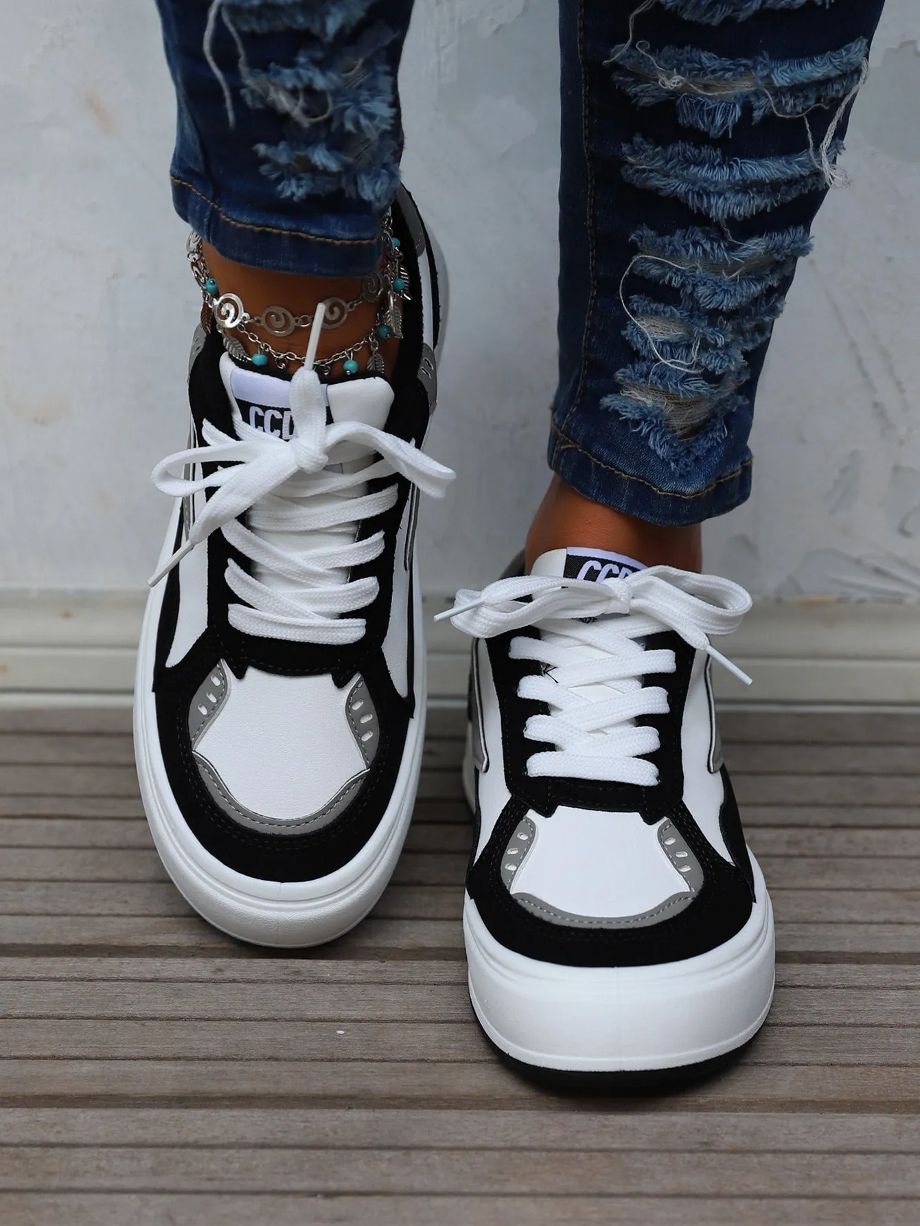 Women Colorblock Lace-up Front Casual Shoes, Sporty Outdoor Skate Shoes